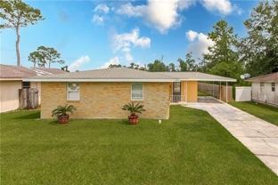 328 Hickory Dr - Photo 1 of 1