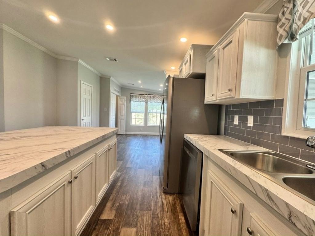 10796 Sw 32nd Ave #103B - Photo 3 of 19