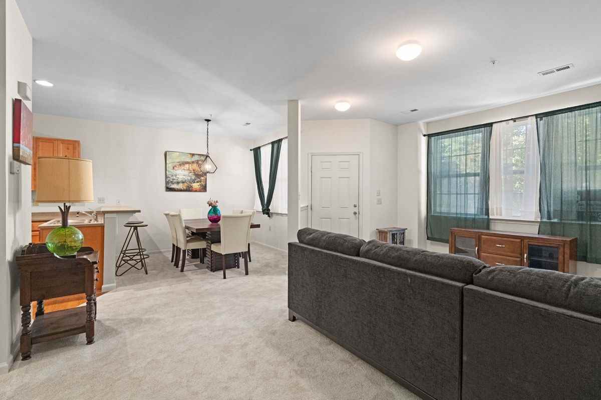 230 State St Unit 16 - Photo 2 of 3