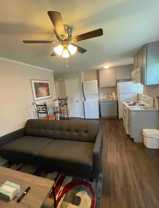 1123 S Victory St - Photo 1 of 1