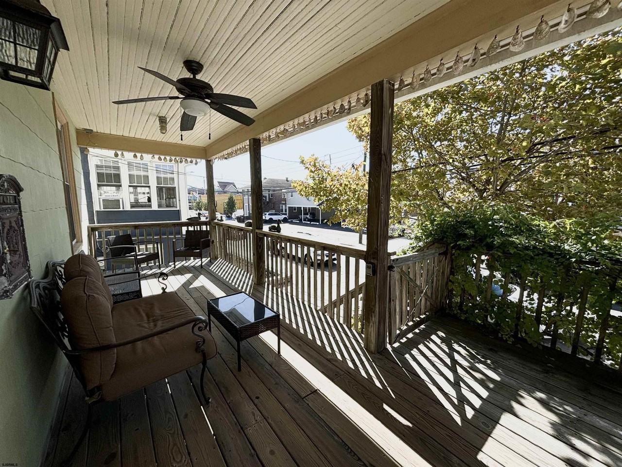 9 Newport Avenue - Photo 4 of 23