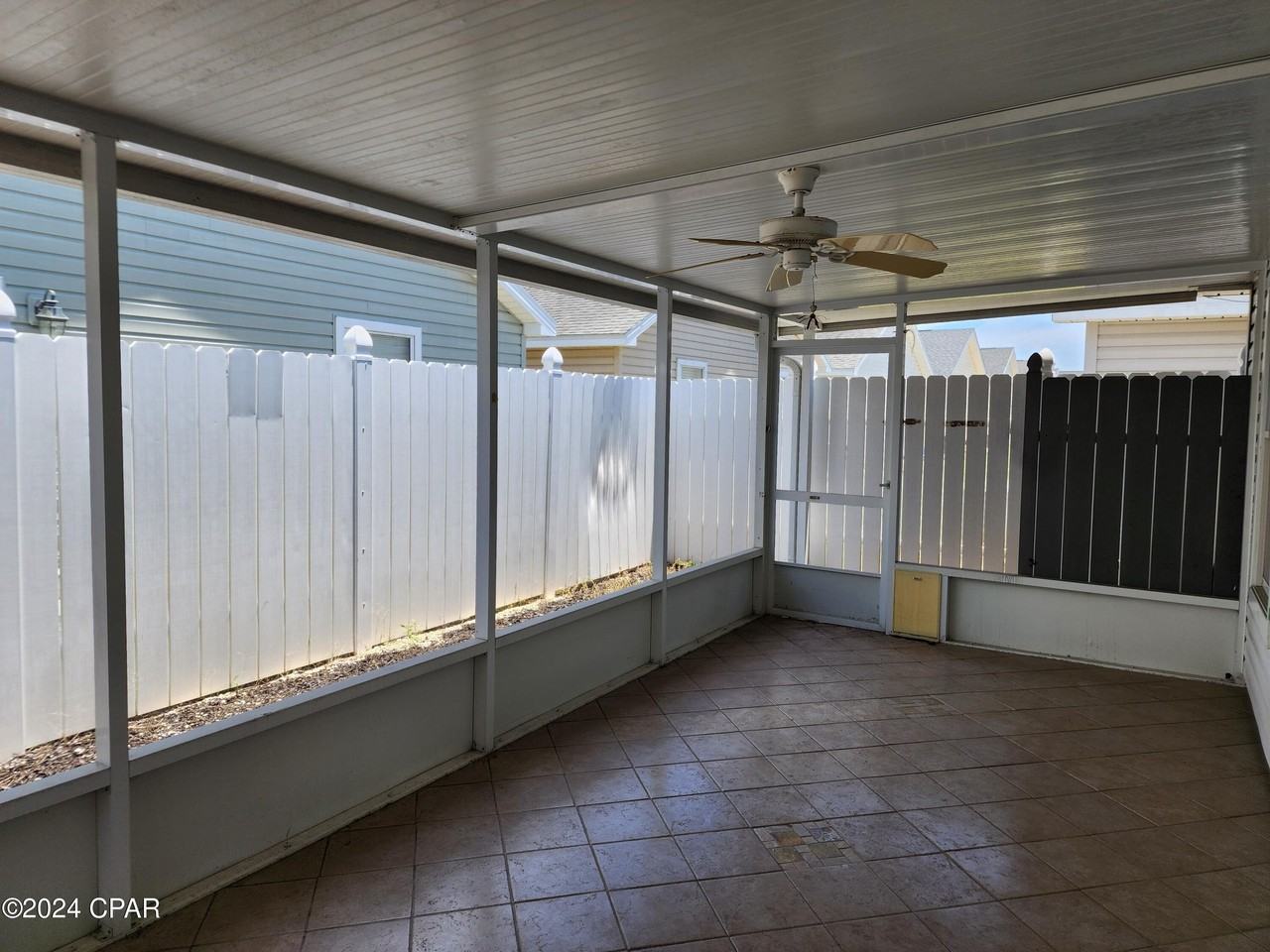 11711 Cabana Ct - Photo 4 of 19