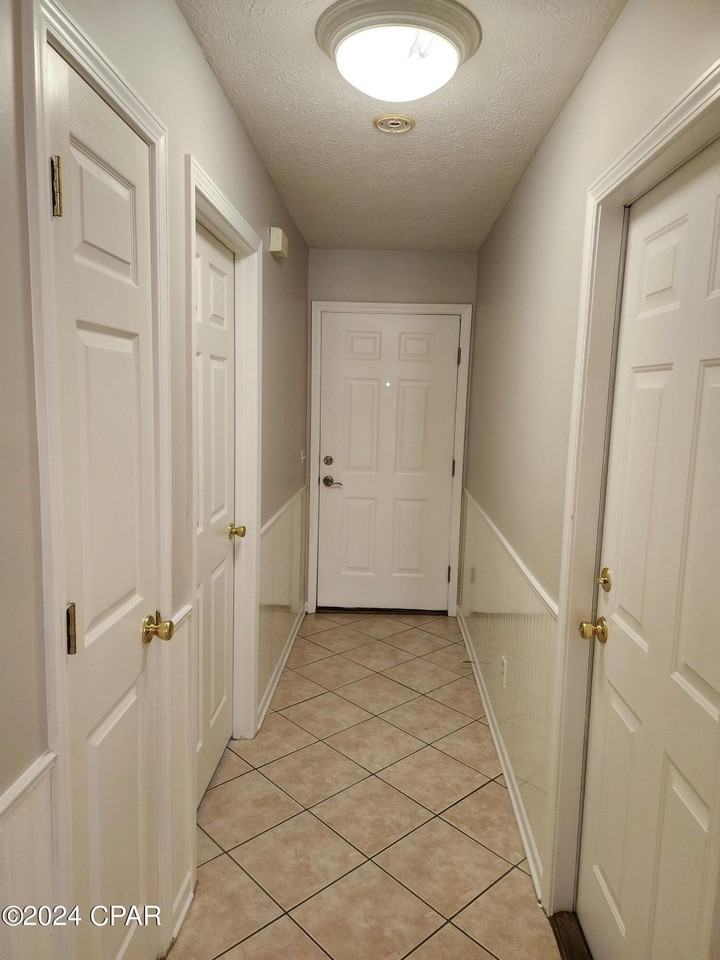 11711 Cabana Ct - Photo 5 of 19