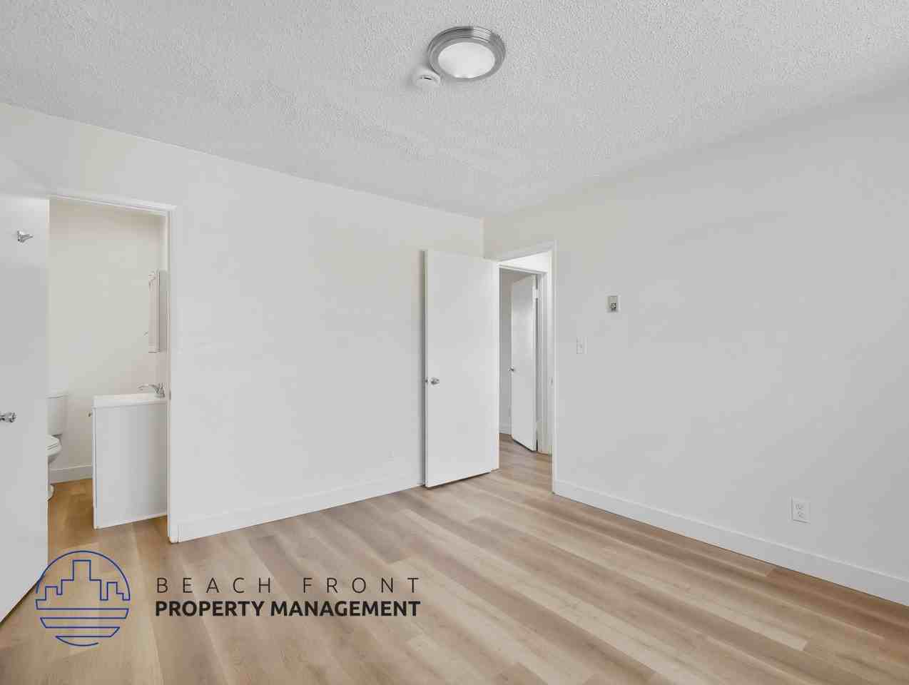 223 & 229 Queen St. - Photo 5 of 13