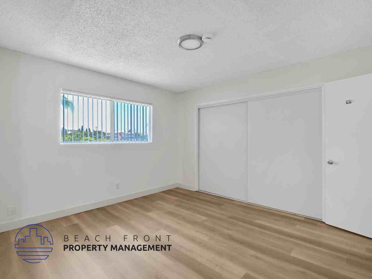 223 & 229 Queen St. - Photo 7 of 13