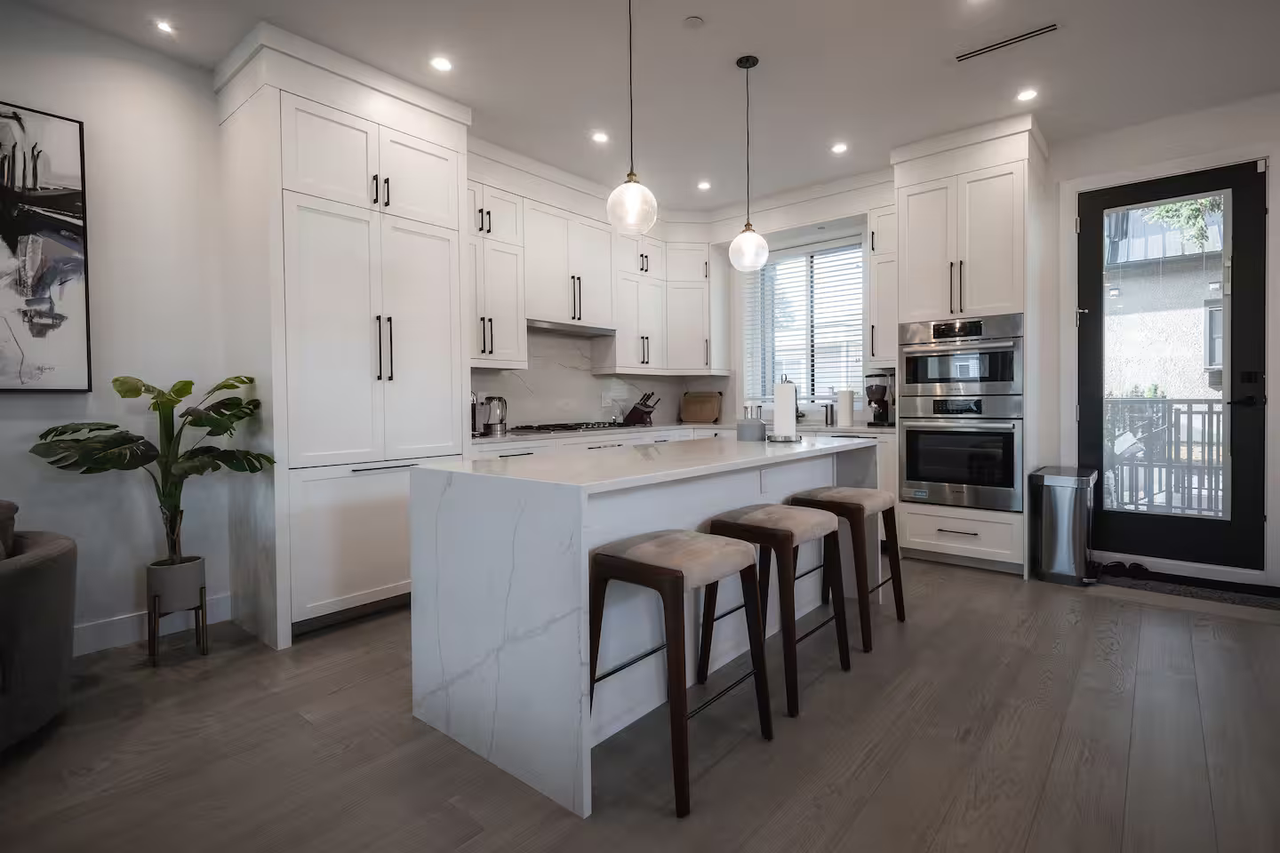 5505 Lanark Street - Photo 4 of 18