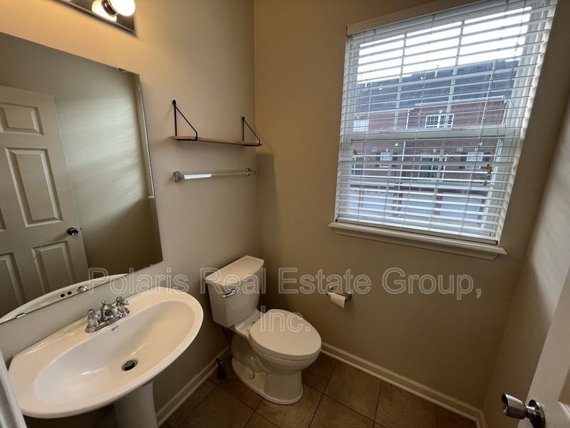 11935 Riley Dr #2 - Photo 6 of 23