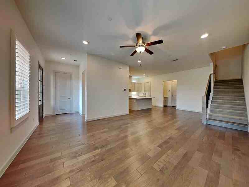 7362 Sprangletop St - Photo 2 of 27