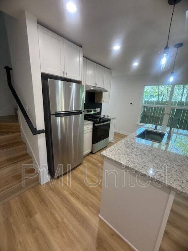 2017 May St - Photo 4 of 6