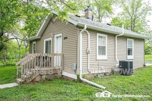 2802 Se 8th Ct - Photo 1 of 1
