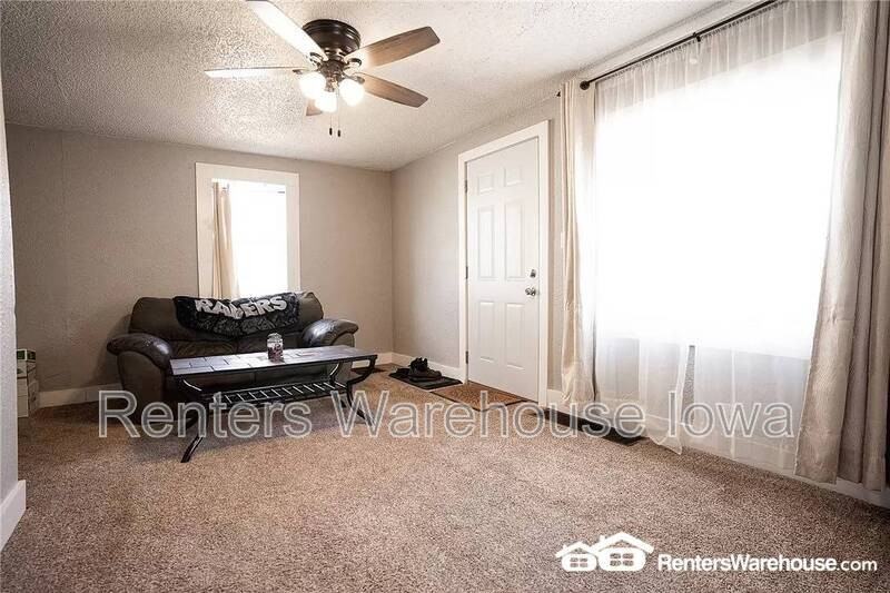 2802 Se 8th Ct - Photo 3 of 13
