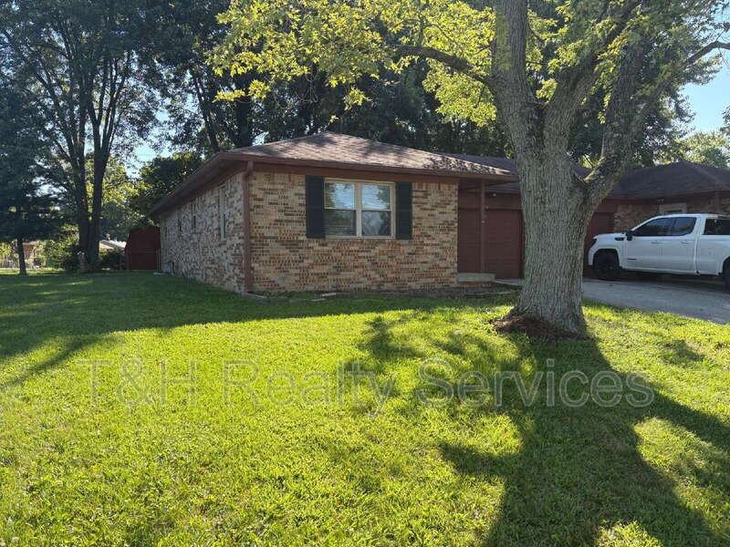 7647 Southfield Dr - Photo 3 of 23