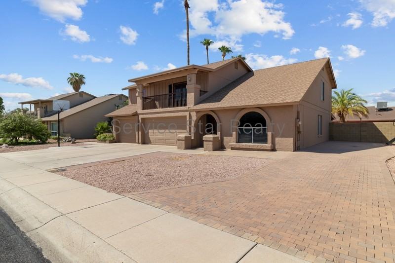 6142 W Sierra St - Photo 2 of 32