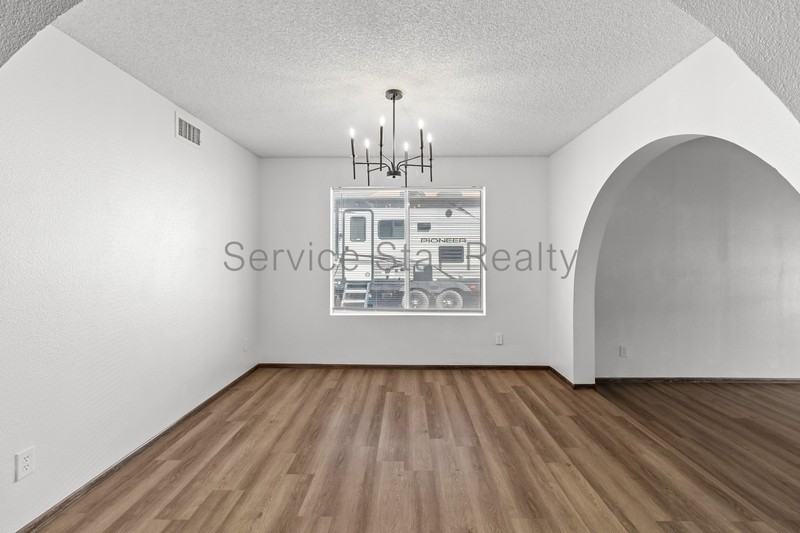 6142 W Sierra St - Photo 7 of 32