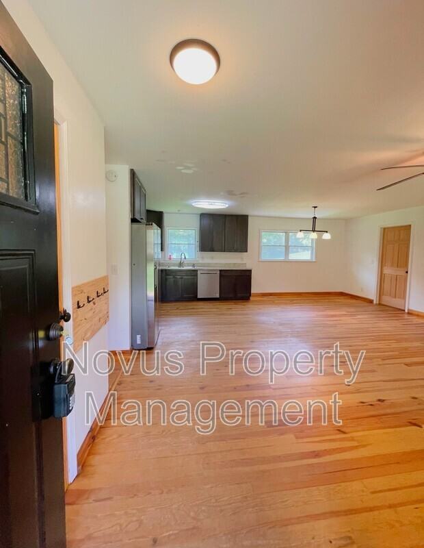 3942 W Highway - Photo 4 of 36