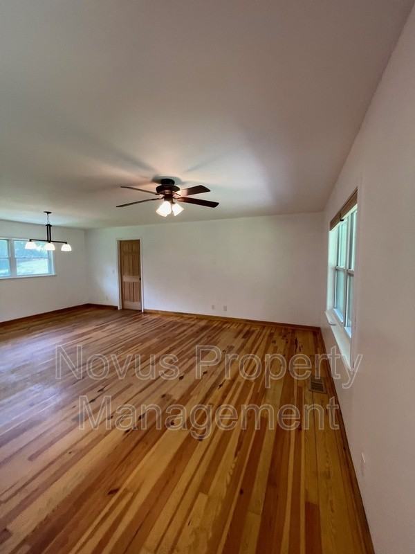 3942 W Highway - Photo 5 of 36