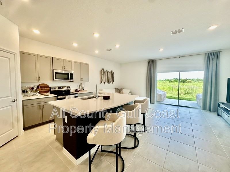 11934 Glenside Ter - Photo 2 of 16