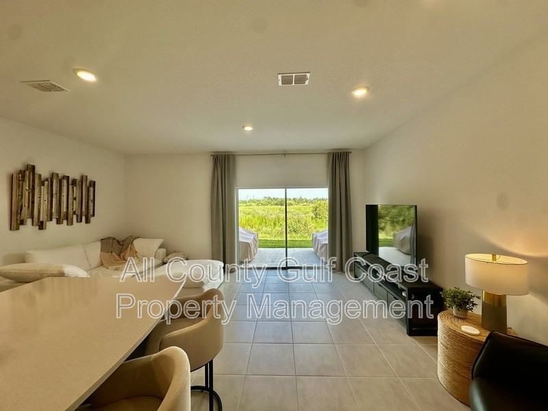 11934 Glenside Ter - Photo 3 of 16