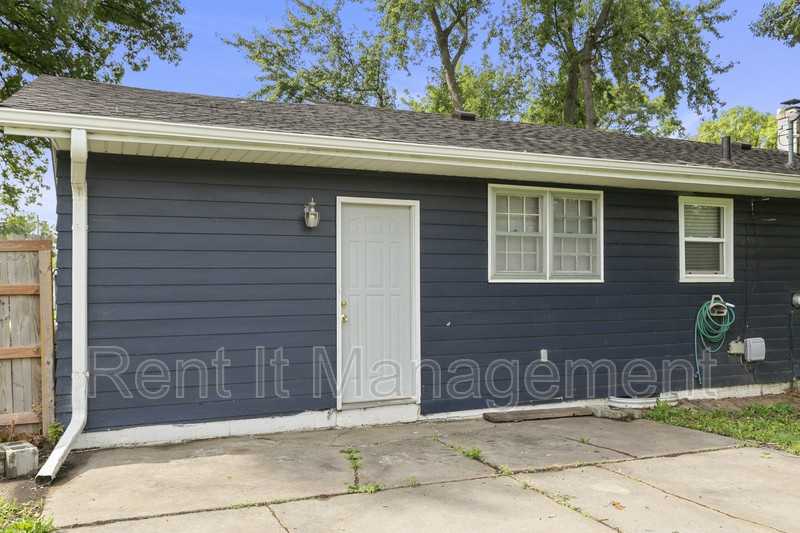 5416 Browne St - Photo 6 of 29