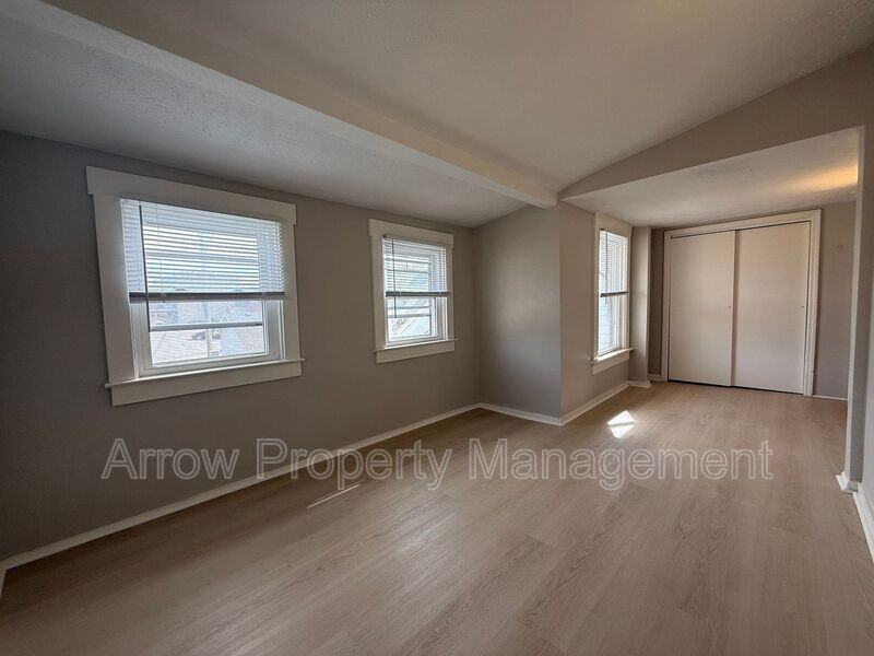 2727 P St #2 - Photo 7 of 9