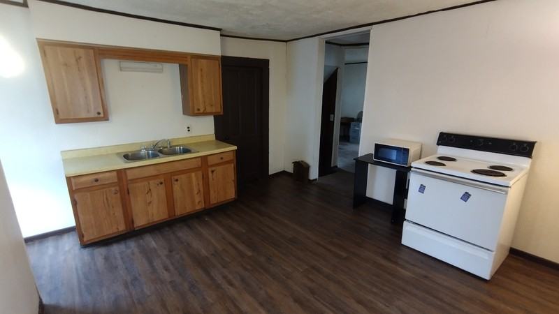 753 E High Ave - Photo 3 of 12