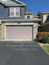 1936 Lincoln Ln - Photo 1 of 1