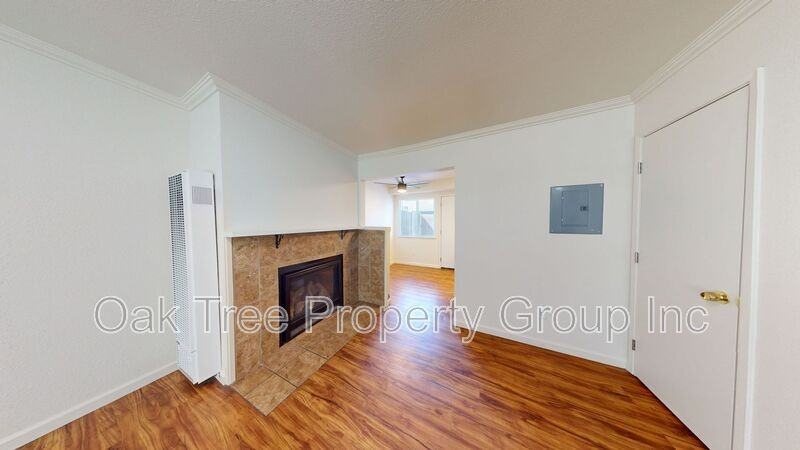630 G St #5 - Photo 4 of 28
