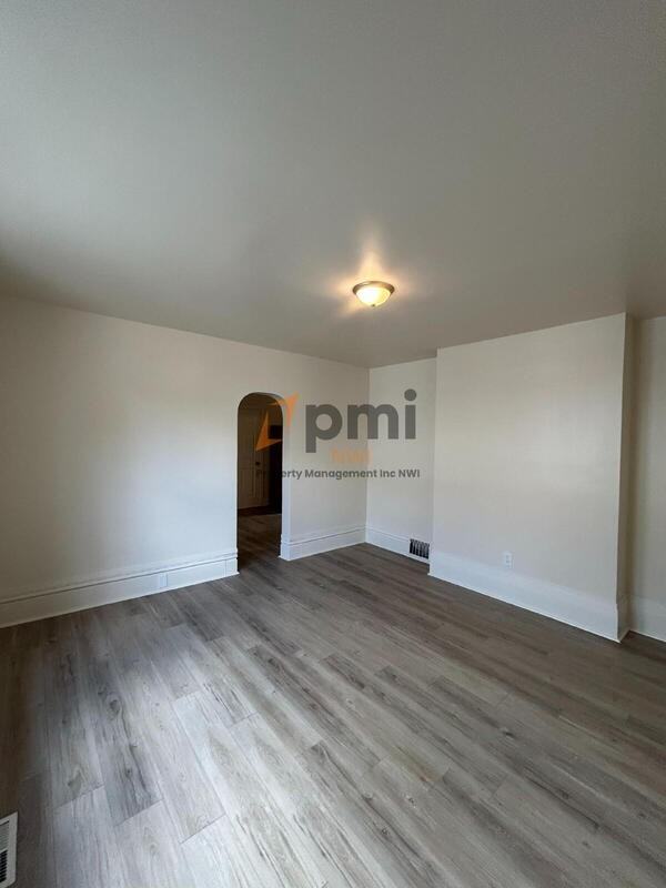 287 Washington St #1 - Photo 5 of 22