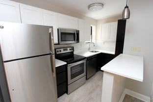 WINSTON APARTMENTS -- 022 - Photo 1 of 1