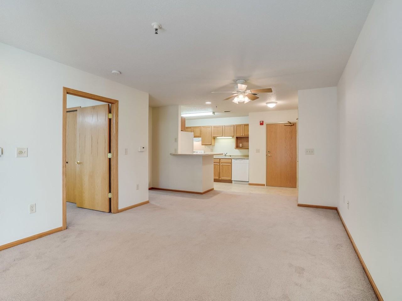Pine Ridge Apartment Homes - Photo 5 of 50