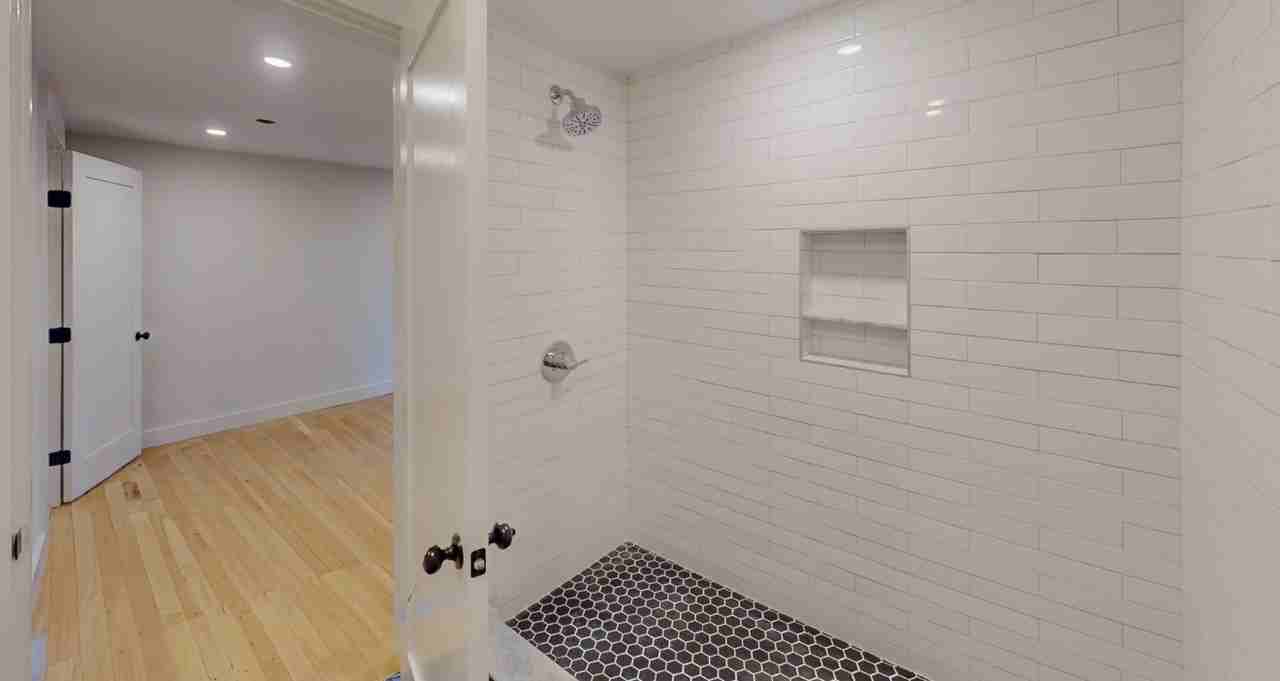 10 Linden St #1 - Photo 7 of 15