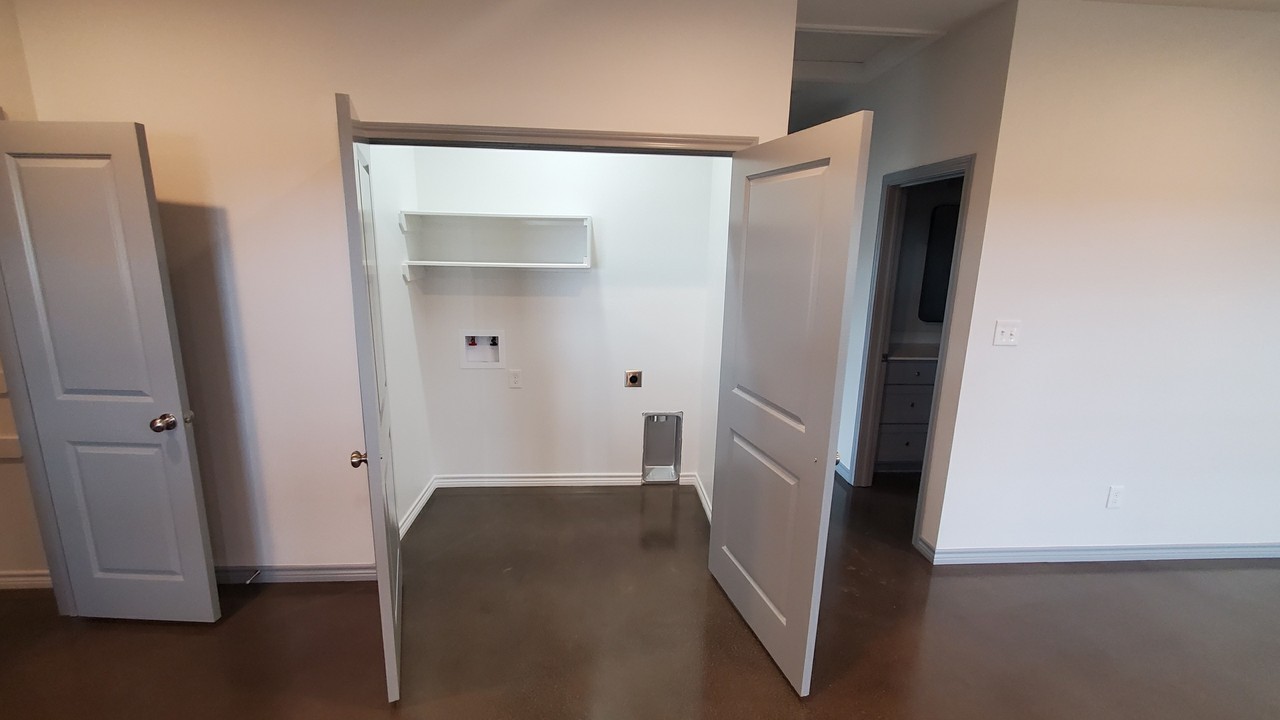 16374 County Road 4100 - Photo 6 of 50