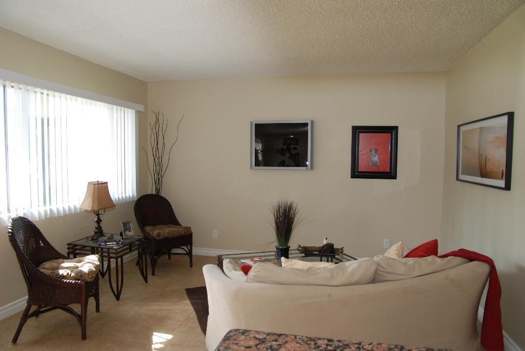 1306 Walnut Ave - Photo 7 of 17