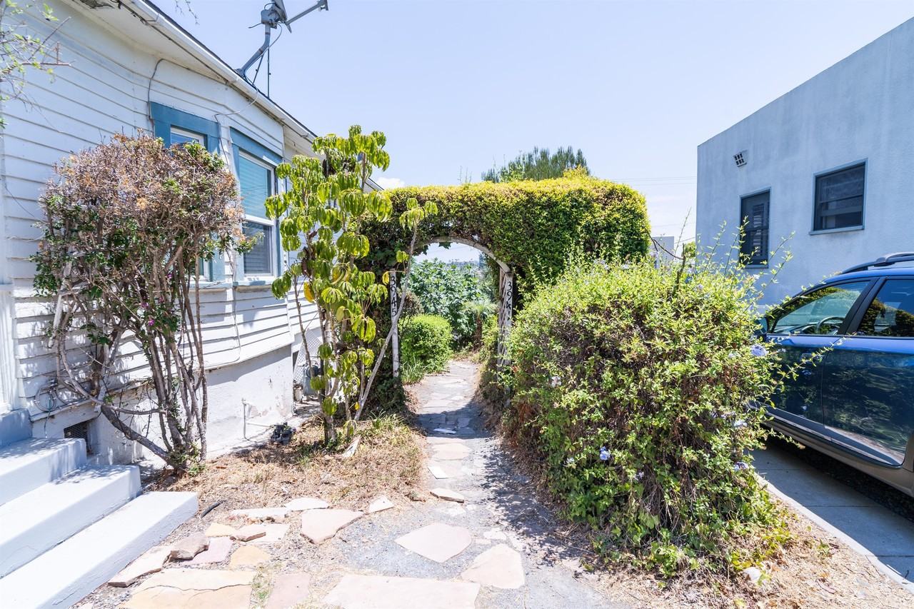 3941-45 Georgia Street - Photo 6 of 15