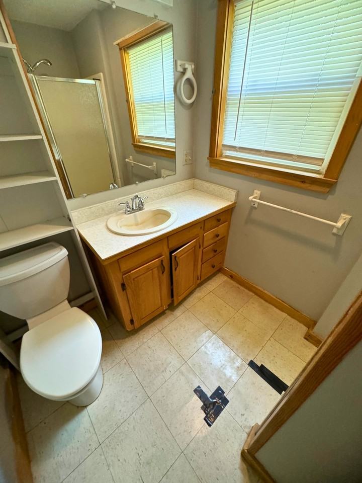125 Bridge Street - Photo 3 of 5
