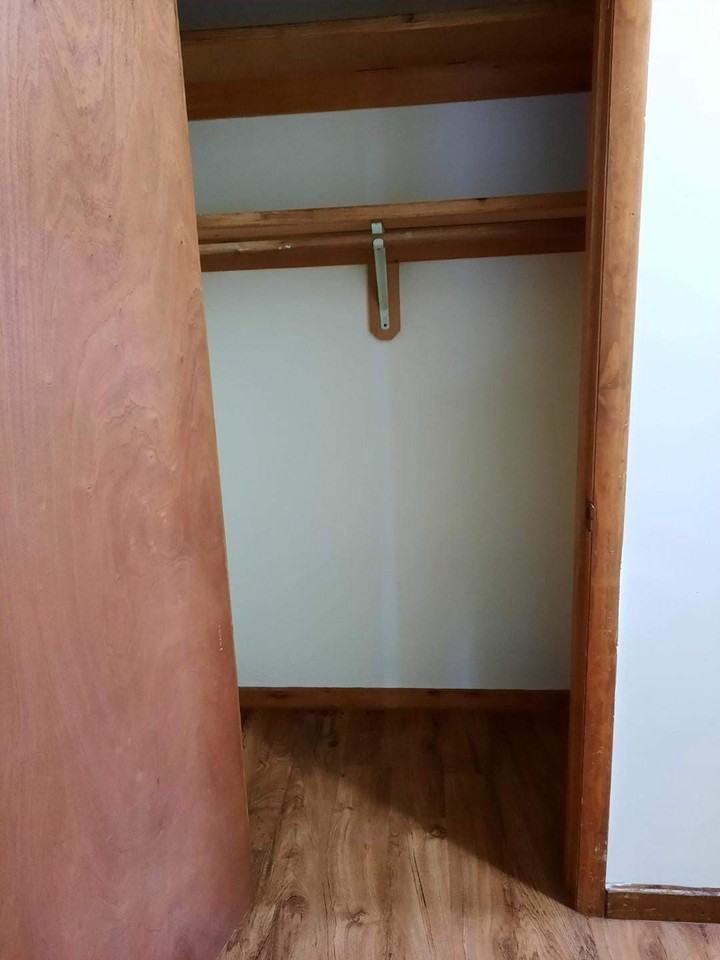 231 Mechanic - Photo 4 of 15