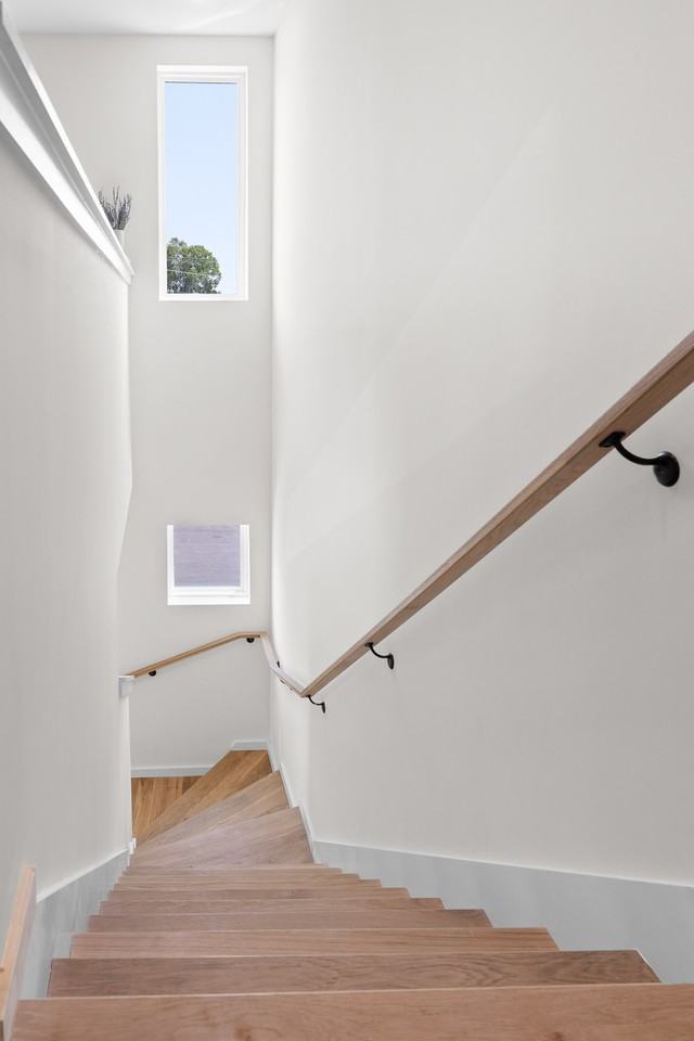 113 E Oldham Ave #105 - Photo 2 of 42