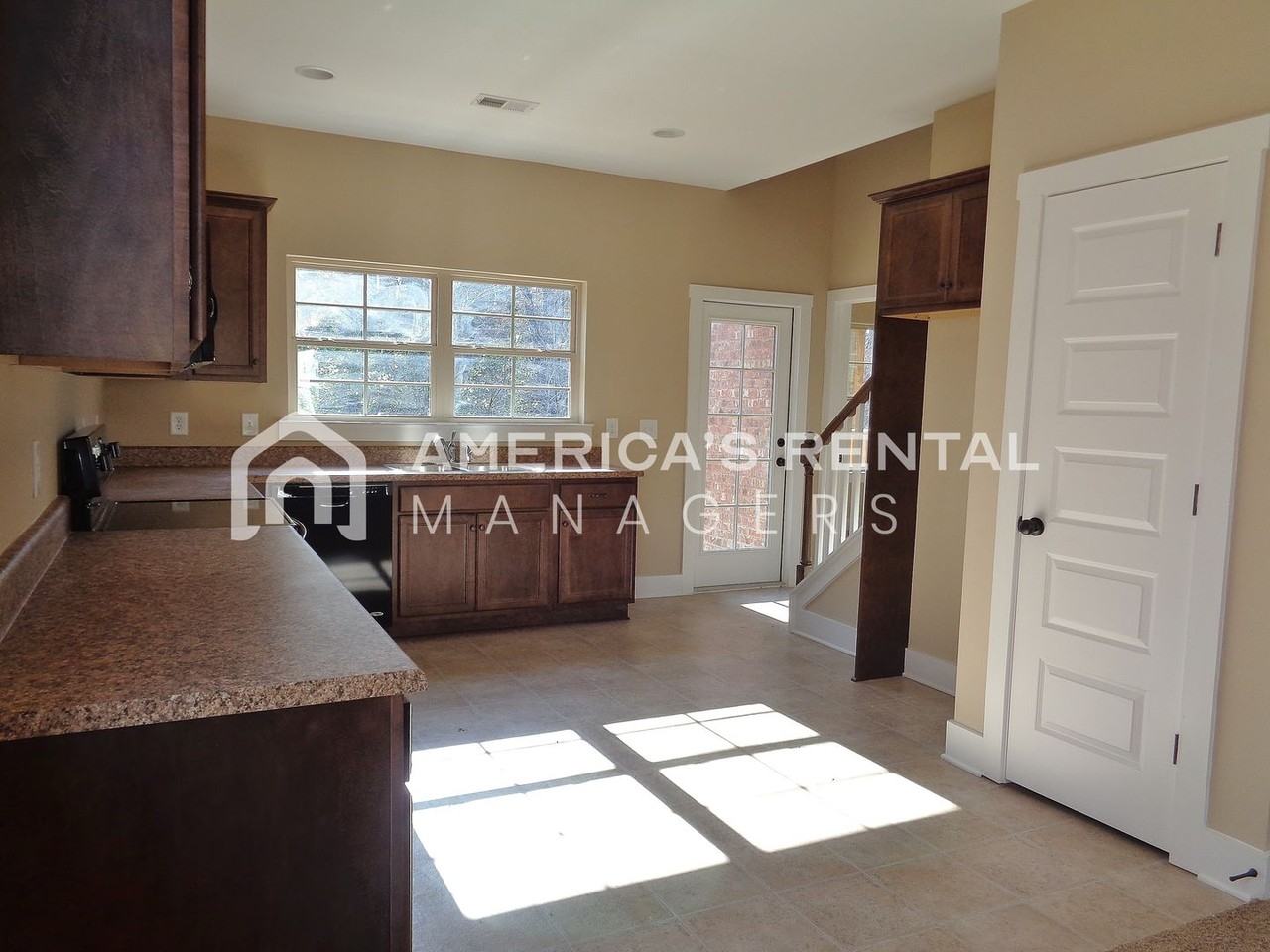 4241 Lochshire Ln - Photo 3 of 21