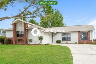 916 N Dean Cir - Photo 1 of 1