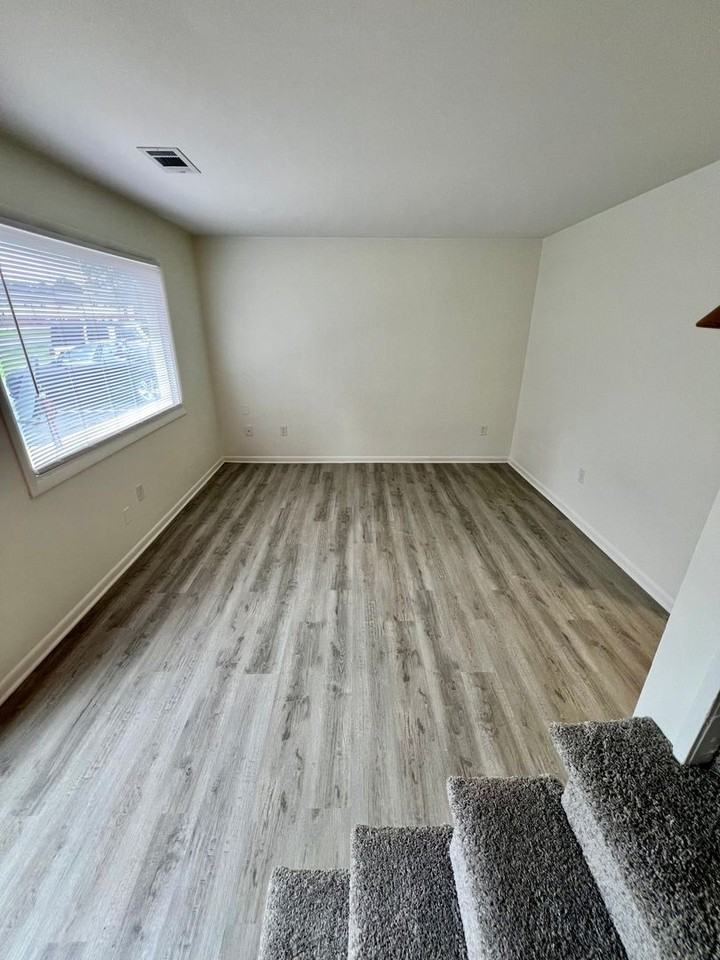 1021 Salisbury Street #B - Photo 7 of 29