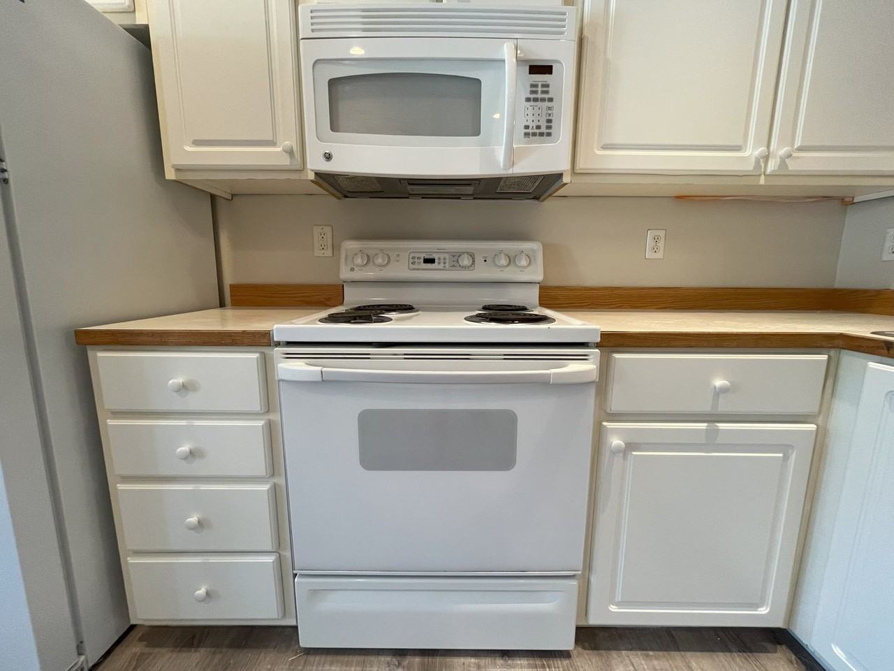 14186 Sw Barrows Rd #2 - Photo 6 of 30