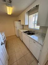 1028 Bradley Cir - Photo 1 of 1