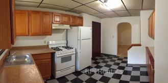 216 Lincoln Ave - Photo 1 of 1