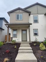 1640 Se Barberry Ave - Photo 1 of 1