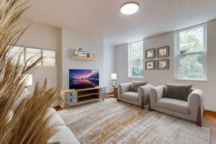 925 Manton Way - Photo 1 of 1