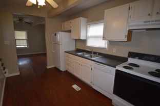 640 Golfview Dr - Photo 1 of 1