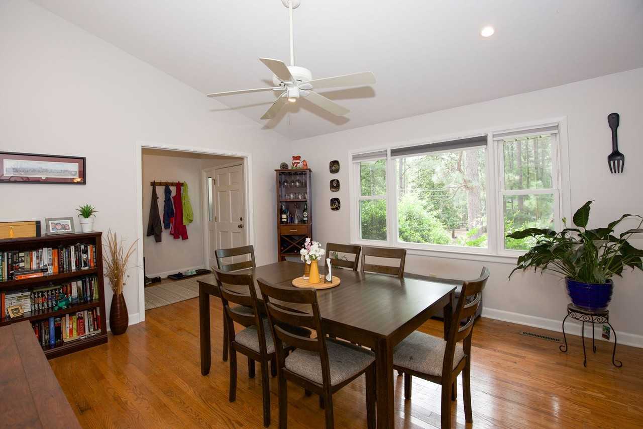 280 Cliff Rd - Photo 4 of 43