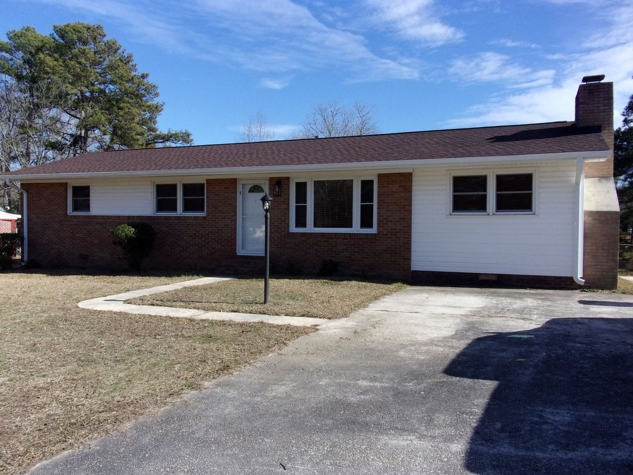 315 Rock St - Photo 2 of 25