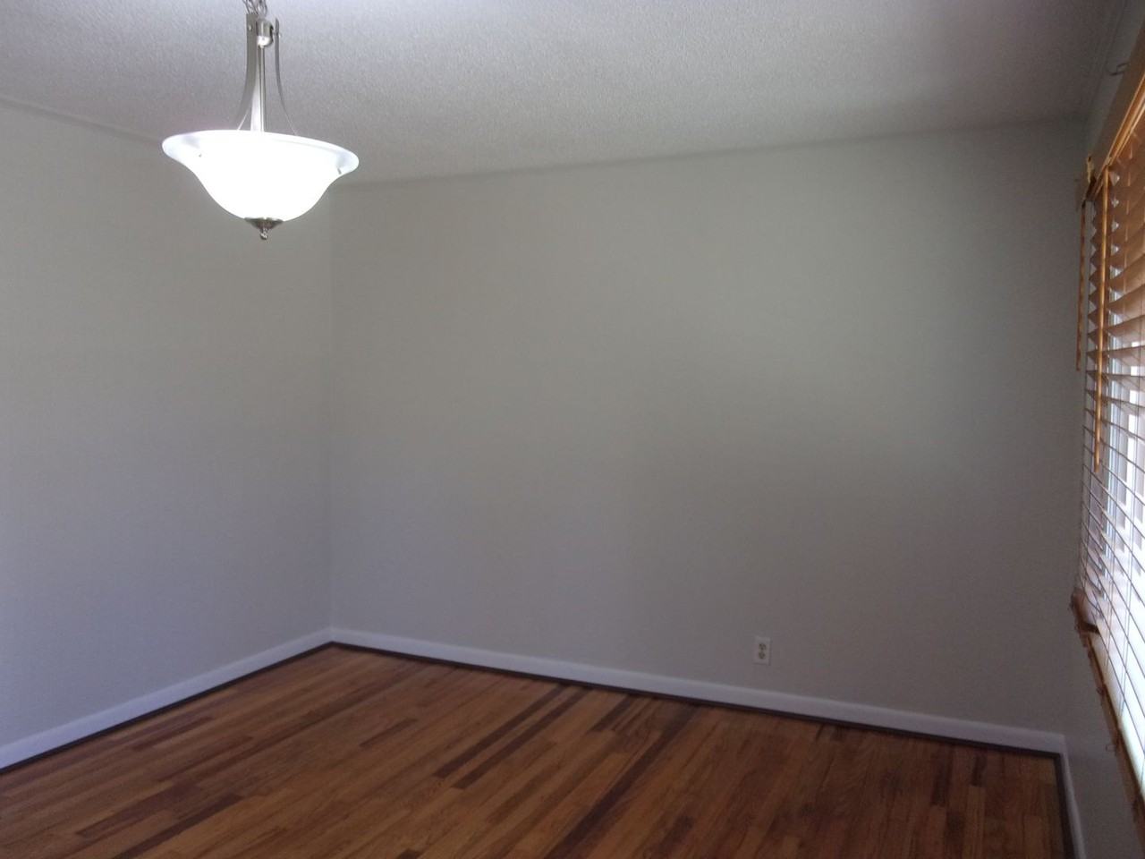 315 Rock St - Photo 3 of 25