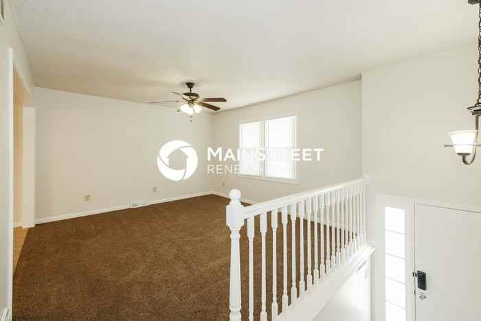 11518 Manchester Ave - Photo 3 of 18